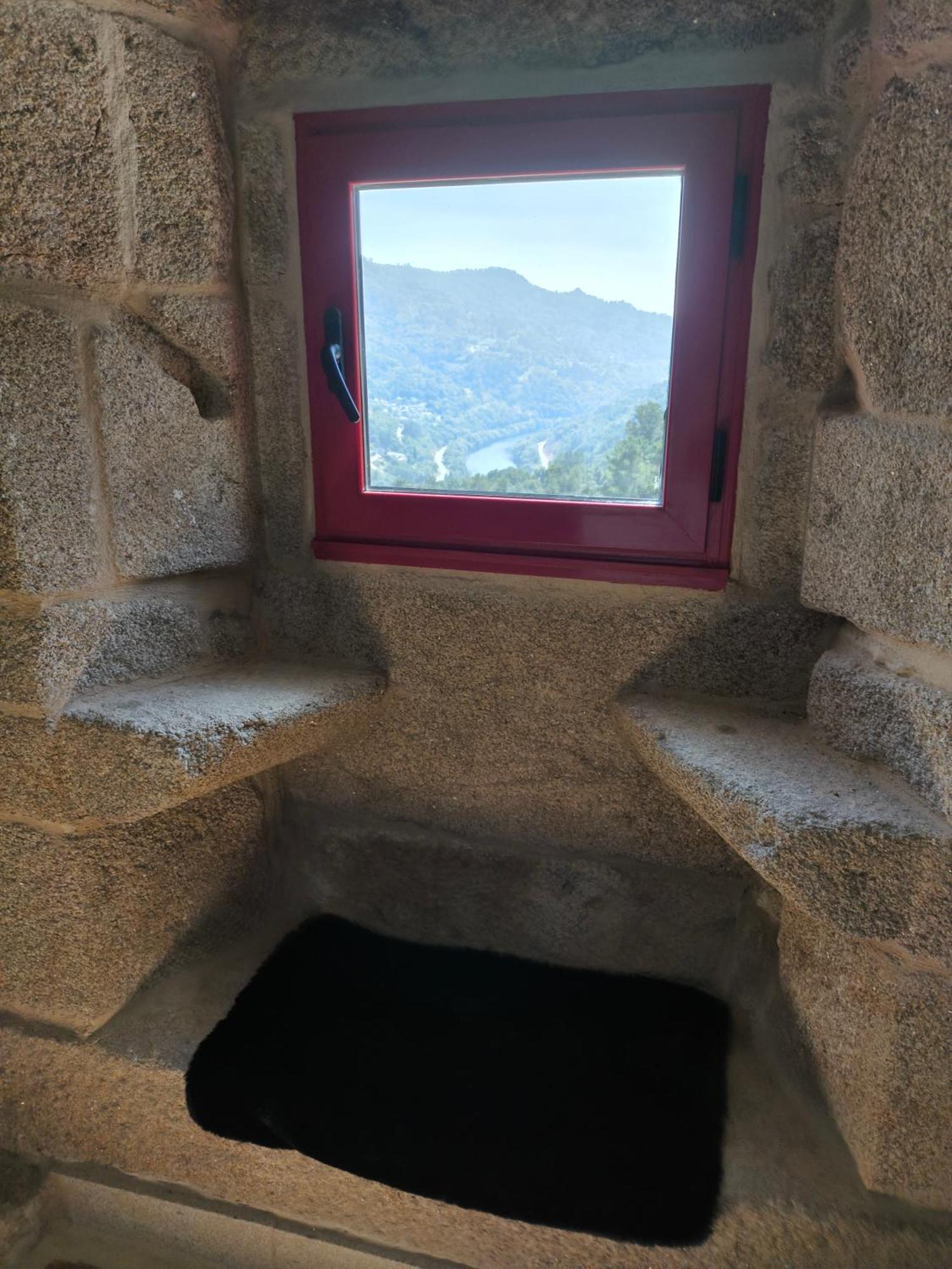 Xiravai-Ribeira Sacra Villa Peares Exterior foto