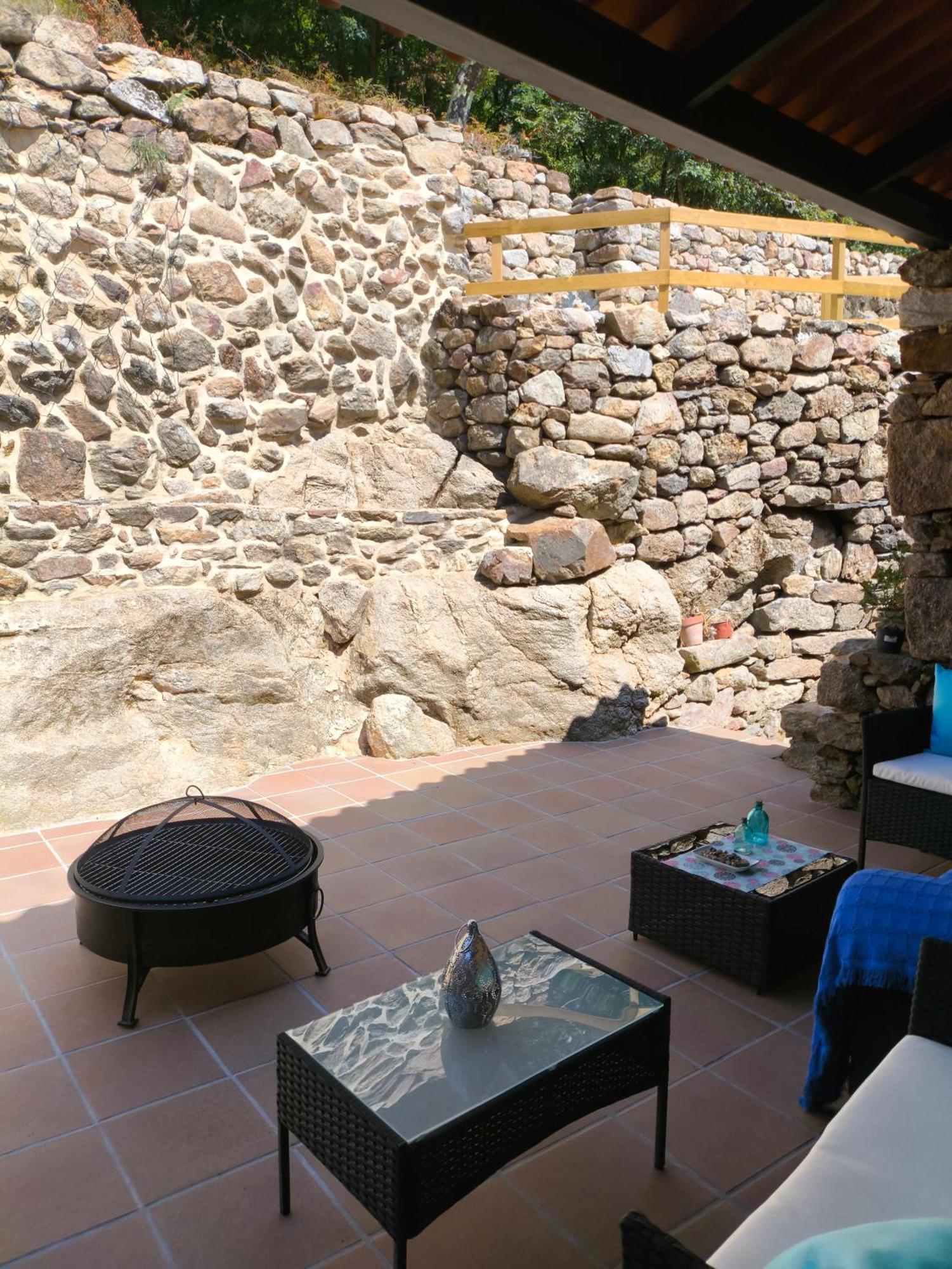 Xiravai-Ribeira Sacra Villa Peares Exterior foto